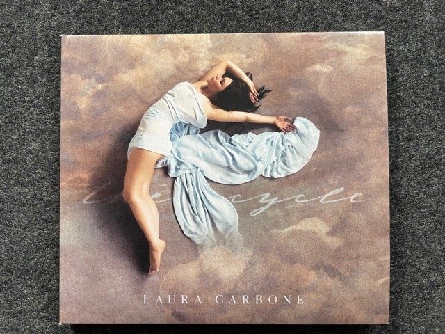 Mein Hörtipp: Laura Carbone: The Cycle